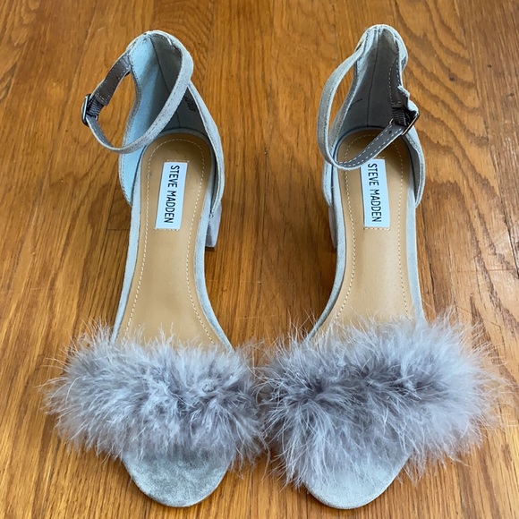 Steve Madden Suede Real Feather Block Heel Sandals - Picture 10 of 10